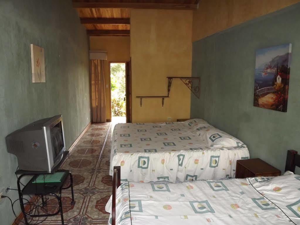 Aparthotel Villa Pacande & Rooms Pilas Exterior foto